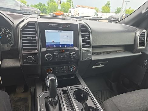 Used 2020 Ford F150 XLT w/ Equipment Group 302A Luxury AWD/4WD image 19