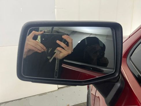 Used 2025 GMC Sierra 1500 AT4 w/ AT4 Premium Package image 43