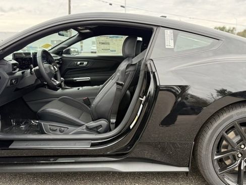 New 2026 Ford Mustang Coupe image 10