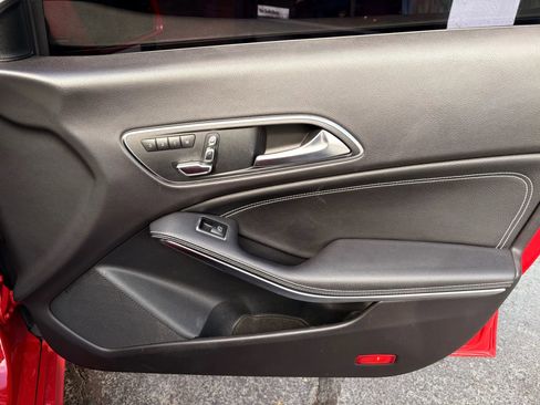 Used 2018 Mercedes-Benz CLA 250 4MATIC image 20