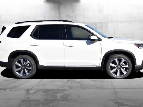 New 2025 Honda Pilot Elite image 5