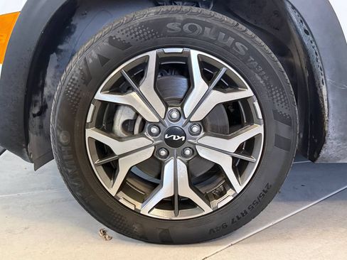 Used 2023 Kia Seltos EX AWD/4WD image 26