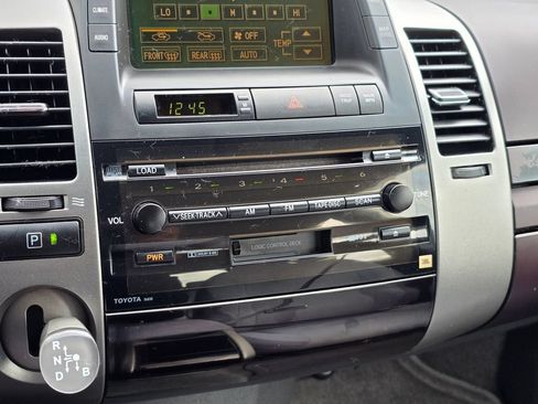 Used 2005 Toyota Prius FWD image 24