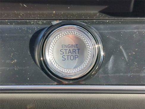 New 2026 Genesis GV70 2.5T Advanced image 27