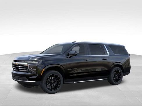 New 2026 Chevrolet Suburban LT w/ Advanced Technology Package AWD/4WD image 2
