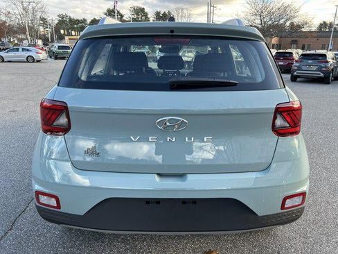 New 2026 Hyundai Venue SEL image 33
