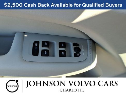New 2026 Volvo XC60 B5 Ultra w/ Protection Package Premier image 11
