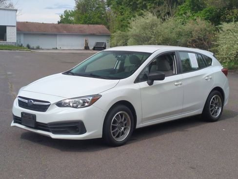 Used 2022 Subaru Impreza 2.0i AWD/4WD image 15