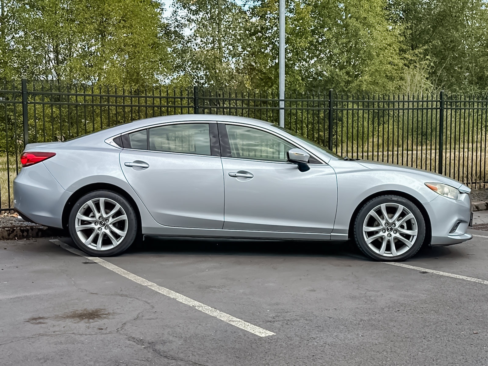 Used 2017 MAZDA MAZDA6 Touring FWD image 2