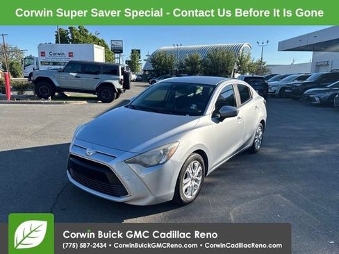 Used 2017 Toyota Yaris iA FWD image 1