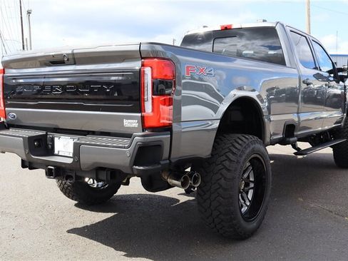Used 2025 Ford F350 Platinum AWD/4WD image 5