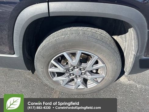 Used 2021 GMC Acadia SLT w/ Technology Package image 8