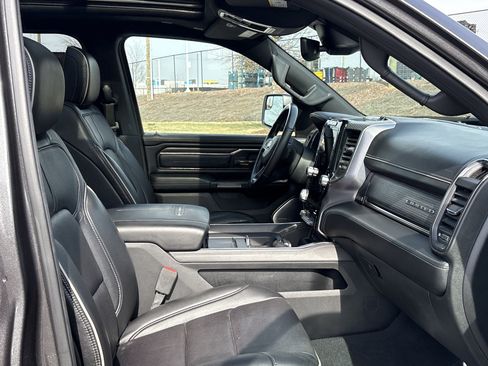 Used 2019 RAM 1500 Limited image 24