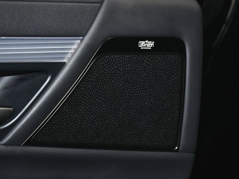 Used 2024 Lexus LX 600 F Sport image 15