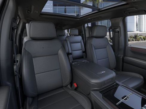 New 2026 GMC Yukon XL Denali w/ Denali Reserve Package AWD/4WD image 16