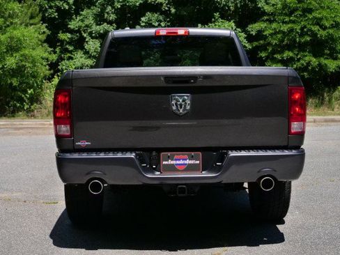 Used 2014 RAM 1500 Express RWD image 13