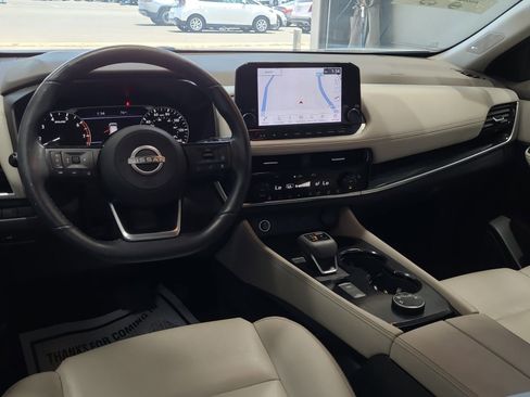 Used 2023 Nissan Rogue SL w/ SL Premium Package AWD/4WD image 3
