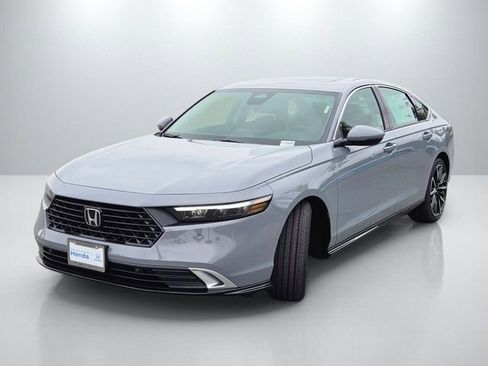 New 2026 Honda Accord Touring image 8