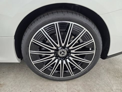 New 2027 Mercedes-Benz CLE 450 4MATIC Coupe image 11