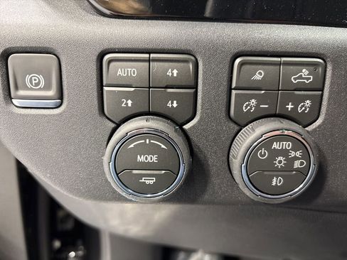 New 2026 Chevrolet Silverado 2500 LTZ w/ LTZ Plus Package AWD/4WD image 36