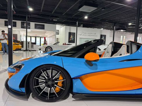 Used 2015 McLaren P1 image 42