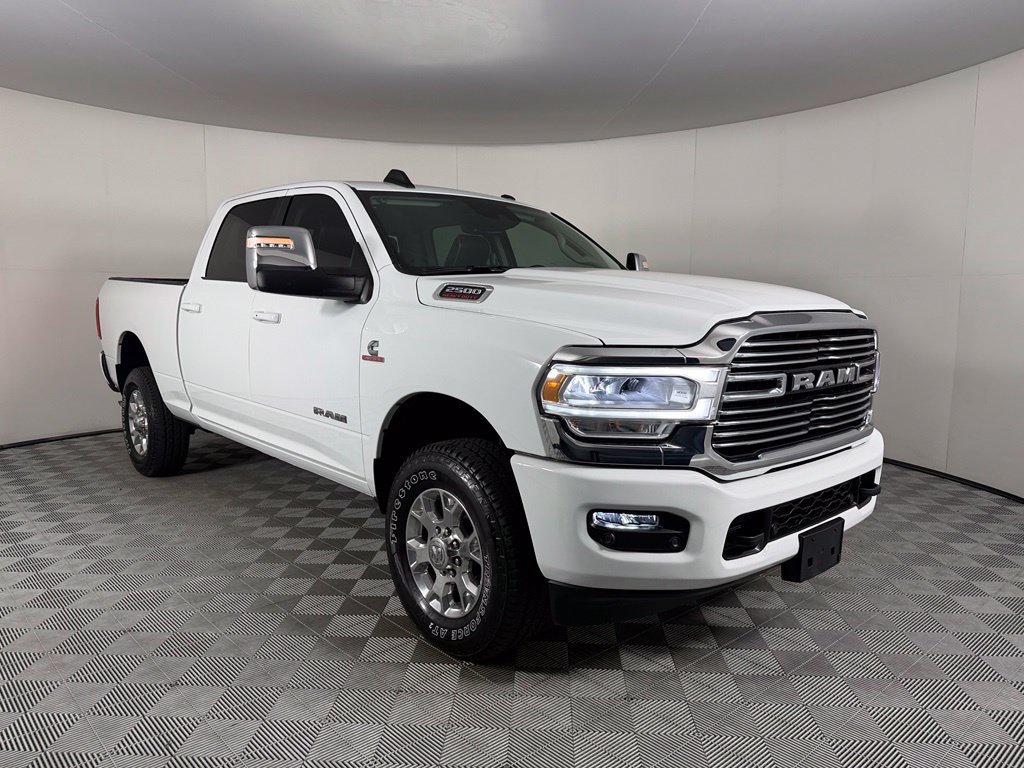 Used 2024 RAM 2500 Laramie w/ Safety Group AWD/4WD image 5