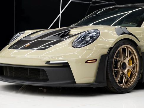Used 2024 Porsche 911 GT3 RS RWD image 5
