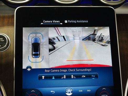 Used 2025 Mercedes-Benz C 300 4MATIC Sedan image 25