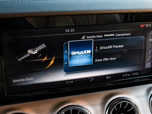 Used 2018 Mercedes-Benz E 400 Coupe image 28