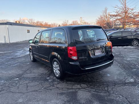 Used 2014 Dodge Grand Caravan American Value Package image 3