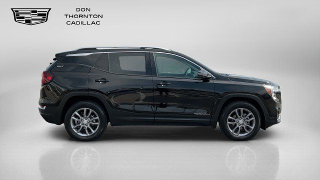 Used 2023 GMC Terrain SLT w/ Infotainment Package II AWD/4WD image 6