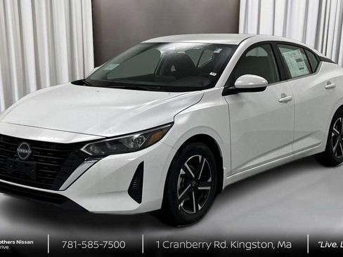 New 2025 Nissan Sentra SV image 1
