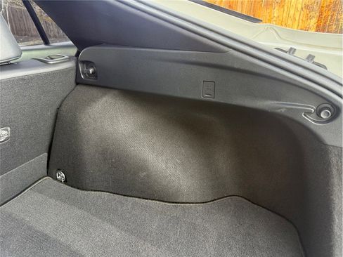 Used 2017 Toyota Prius Three Touring image 36