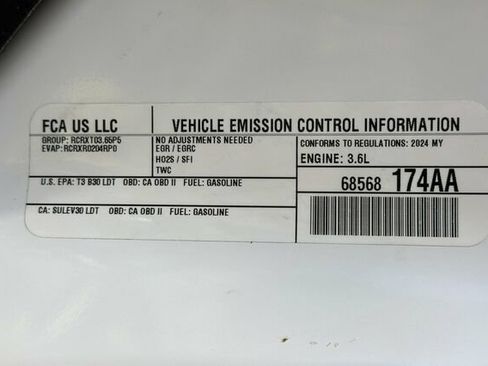 Used 2024 Dodge Durango GT image 36