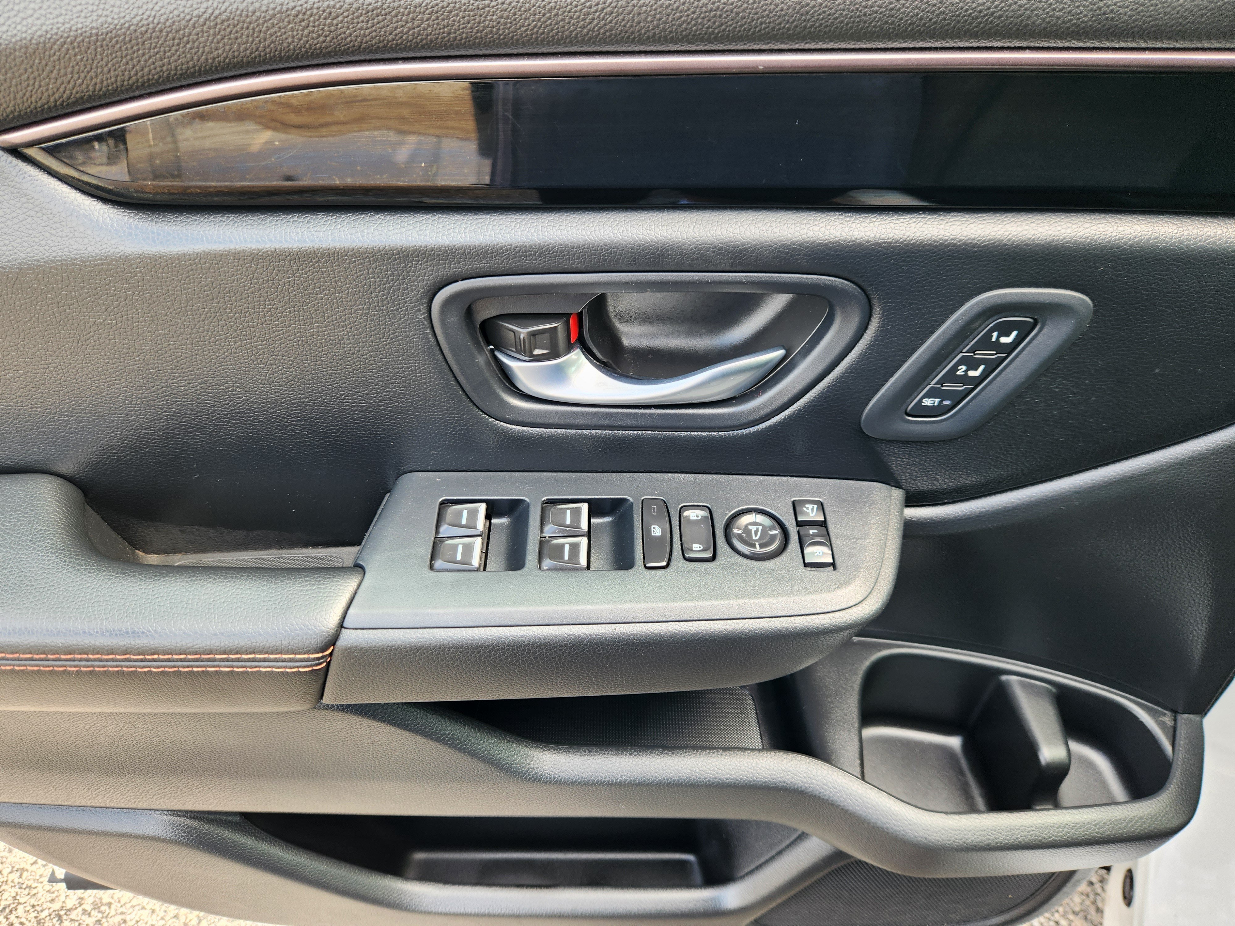 Certified 2024 Honda Pilot TrailSport image 18