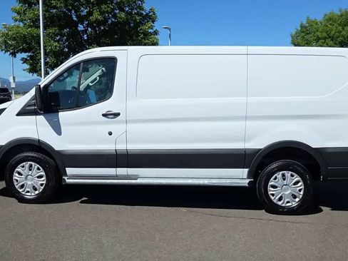 Used 2025 Ford Transit 250 Low Roof w/ Exterior Upgrade Package RWD image 5