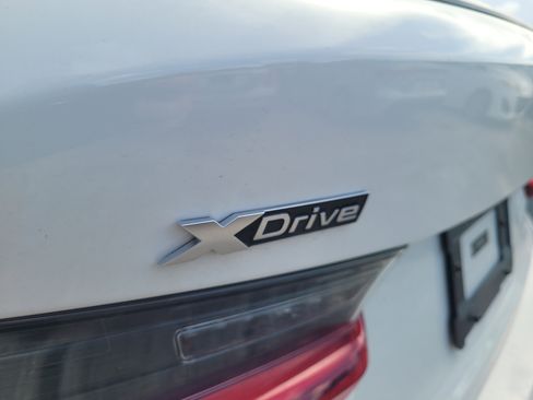 Used 2025 BMW M340i xDrive AWD/4WD image 10