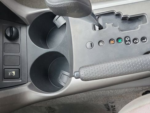 Used 2007 Toyota RAV4 2WD w/ 3rd Row image 20