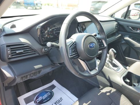 Certified 2025 Subaru Outback Premium w/ Popular Package #1 AWD/4WD image 15