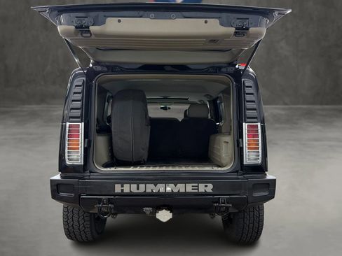 Used 2003 HUMMER H2 w/ Preferred Equipment Group AWD/4WD image 12