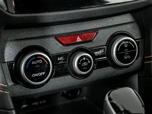 Used 2022 Subaru Crosstrek 2.0i Premium image 31