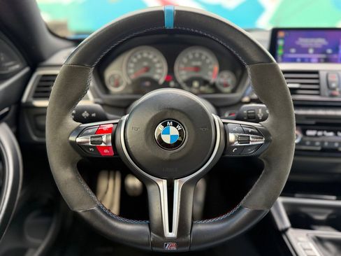 Used 2017 BMW M4 Coupe image 23