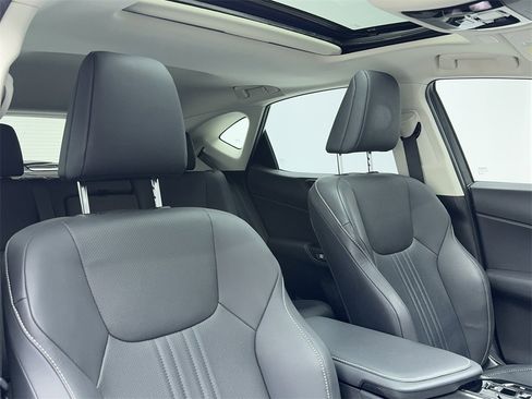 Used 2023 Lexus NX 250 250 Premium NAV,CAM,SUNROOF,CL w/ Towing Package (2000 Lbs) image 43