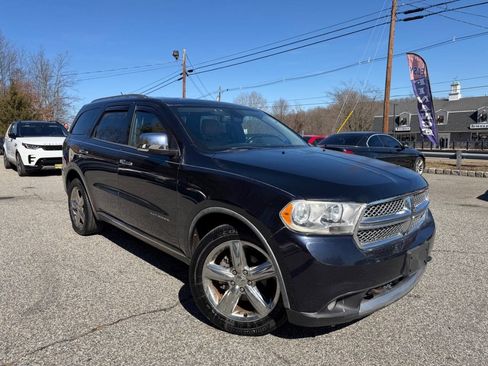 Used 2011 Dodge Durango Citadel w/ Trailer Tow Group IV AWD/4WD image 4
