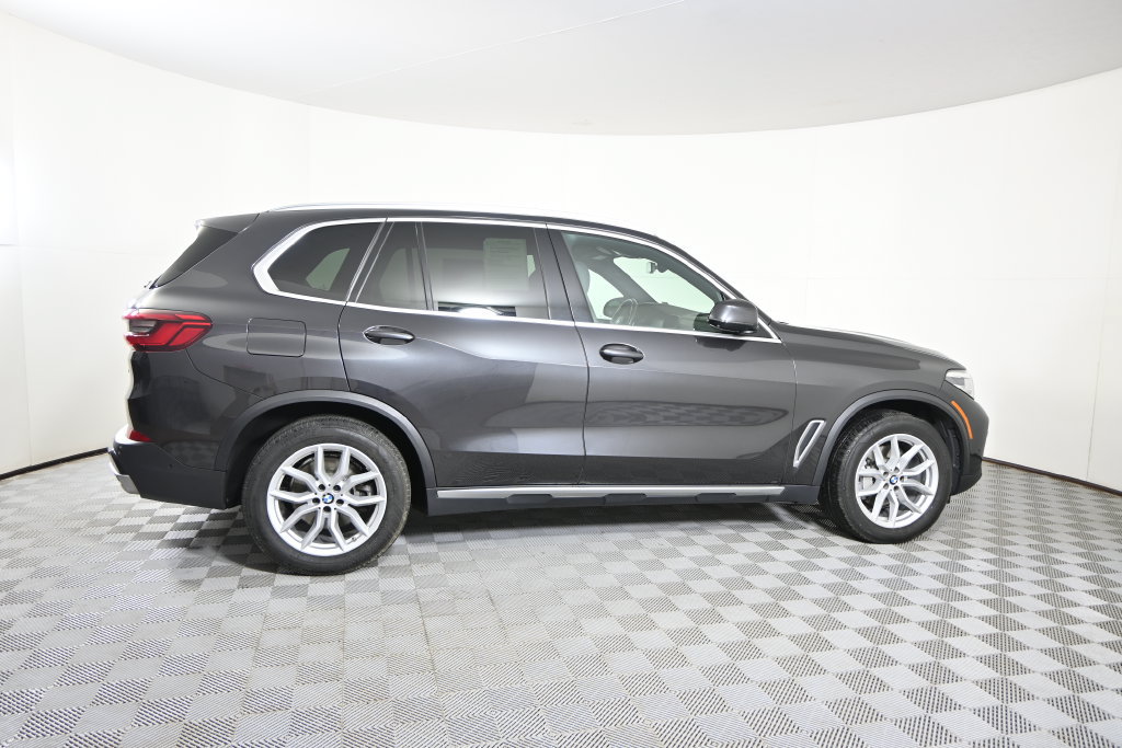 Used 2019 BMW X5 xDrive40i w/ Premium Package 2 AWD/4WD image 7