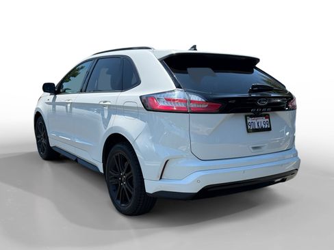 Used 2022 Ford Edge ST-Line AWD/4WD image 3