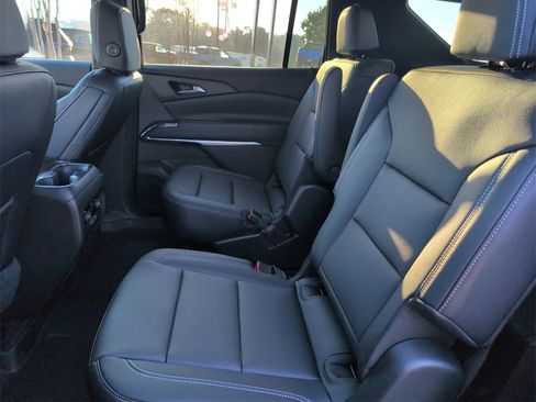New 2026 Chevrolet Traverse LT w/ LPO, Floor Liner Package image 28