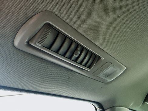 Used 2016 Toyota Highlander XLE image 27