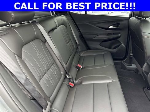 New 2026 Buick Envista Avenir image 18