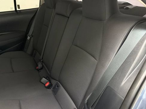 Used 2025 Toyota Corolla LE FWD image 34